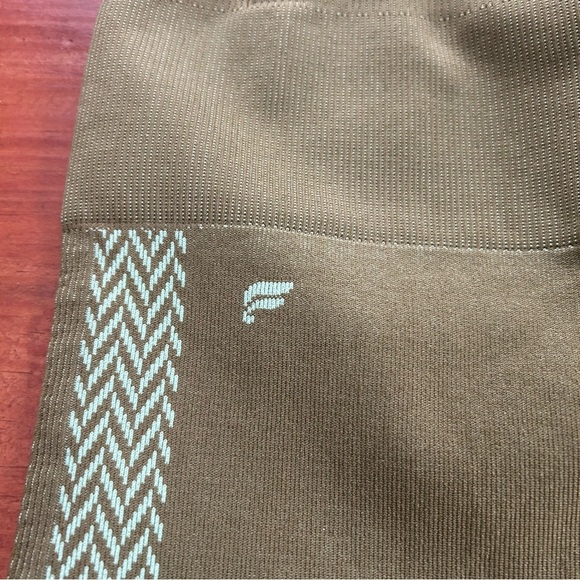 Fabletics Leggings High Waisted Seamless Check Pants Womens XS Olive Green NWT - Picture 10 of 10